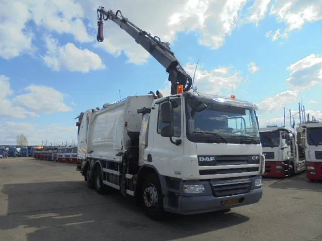 DAF FAN CF75-250 6X2 - Caminhão de lixo: foto 3 DAF FAN CF75-250 6X2 - Caminhão de lixo: foto 3