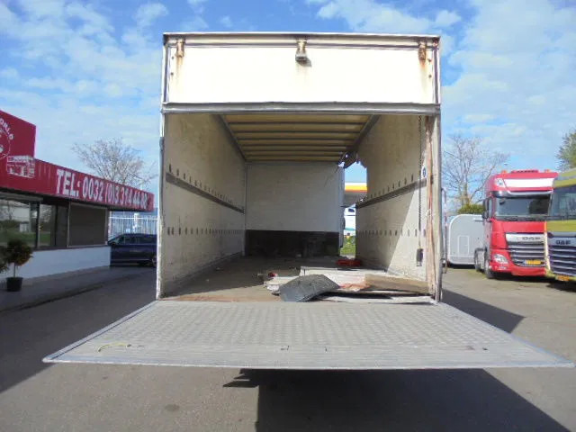 DAF LF 220 - Camião furgão: foto 5 DAF LF 220 - Camião furgão: foto 5