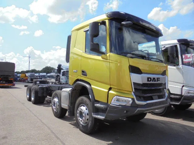 DAF XD 450 F 8X4 NIEUW MET FABRIEKS GARANTIE - Camião chassi: foto 3 DAF XD 450 F 8X4 NIEUW MET FABRIEKS GARANTIE - Camião chassi: foto 3