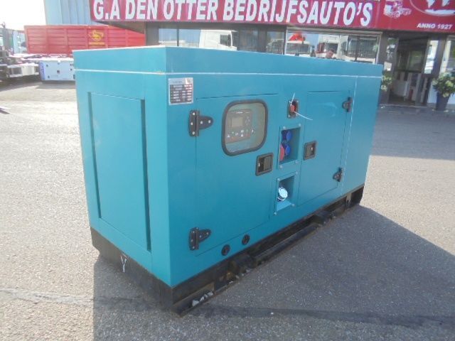 Damatt CA-30 - Gerador elétrico: foto 1 Damatt CA-30 - Gerador elétrico: foto 1