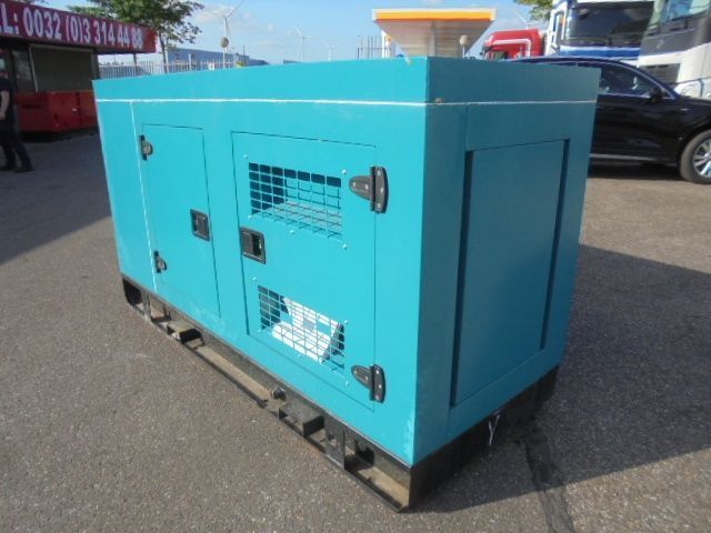 Damatt CA-30 - Gerador elétrico: foto 3 Damatt CA-30 - Gerador elétrico: foto 3
