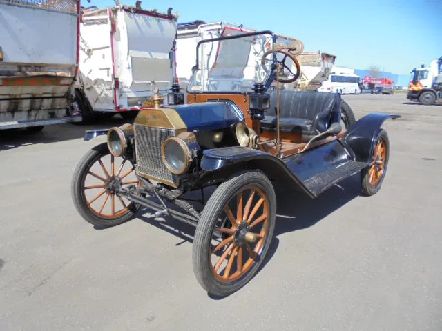 Ford Model T SPEEDSTER - Automóvel: foto 1 Ford Model T SPEEDSTER - Automóvel: foto 1