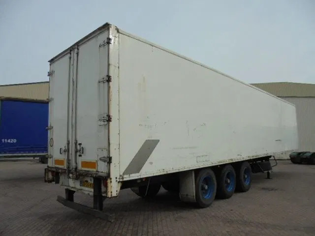 Groenewegen DRO 12-27 NL KENTEKEN 5 IN STOCK - Semi-reboque furgão: foto 3 Groenewegen DRO 12-27 NL KENTEKEN 5 IN STOCK - Semi-reboque furgão: foto 3