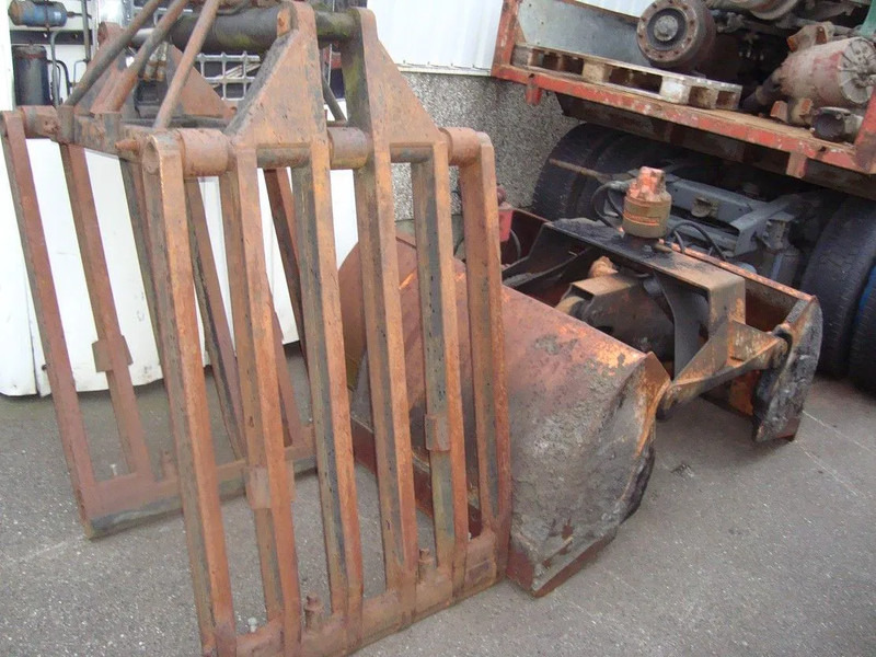 Hiab ALLTYPE YEARS AND PRICES HIAB PALFINGER HMF ATLAS KENNIS - Grua para camião: foto 5 Hiab ALLTYPE YEARS AND PRICES HIAB PALFINGER HMF ATLAS KENNIS - Grua para camião: foto 5