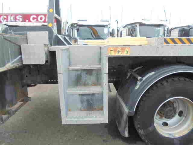 Leasing de Hino 700 6X4 2IN STOCK Hino 700 6X4 2IN STOCK: foto 20