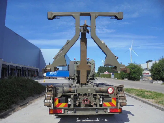 Iveco Eurotrakker 410 E37H - Camião polibenne: foto 5 Iveco Eurotrakker 410 E37H - Camião polibenne: foto 5