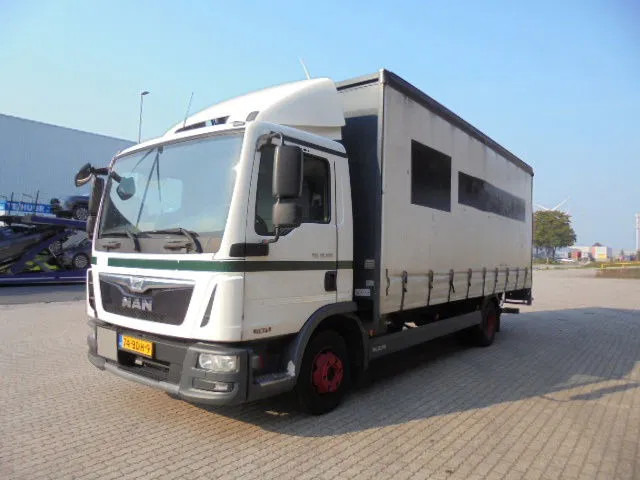 MAN TGL 10-180 NL TRUCK - Camião furgão: foto 1 MAN TGL 10-180 NL TRUCK - Camião furgão: foto 1