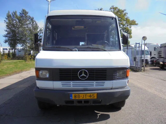 Mercedes-Benz 609D - Minibus, Furgão de passageiros: foto 2 Mercedes-Benz 609D - Minibus, Furgão de passageiros: foto 2