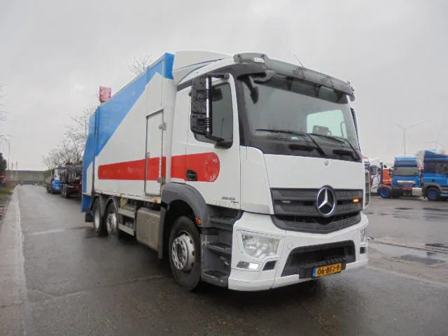 Mercedes-Benz Antos 2533 NL KENTEKEN - Caminhão de lixo: foto 4 Mercedes-Benz Antos 2533 NL KENTEKEN - Caminhão de lixo: foto 4