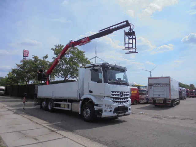 Mercedes-Benz Arocs 2545 + RETARDER 6X2 NEW /DEMO - Camião grua: foto 2 Mercedes-Benz Arocs 2545 + RETARDER 6X2 NEW /DEMO - Camião grua: foto 2