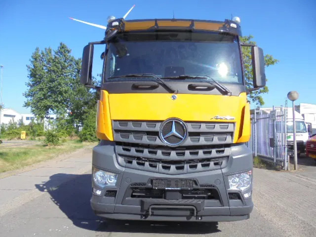Mercedes-Benz Arocs 2848 NEW DEC 2024 - Camião polibenne: foto 2 Mercedes-Benz Arocs 2848 NEW DEC 2024 - Camião polibenne: foto 2