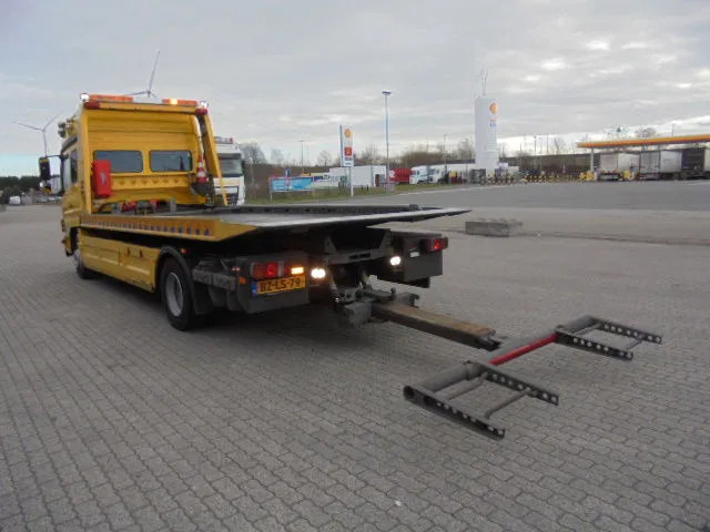 Mercedes-Benz Atego 1224 240 PS NL TRUCK - Caminhão reboque: foto 4 Mercedes-Benz Atego 1224 240 PS NL TRUCK - Caminhão reboque: foto 4