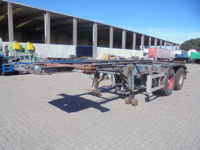 Semi-reboque transportador de contêineres/ Caixa móvel Netam-Fruehauf OCCR 30-218 A NL KENTEKEN APK TUV 18-07-2026: foto 1