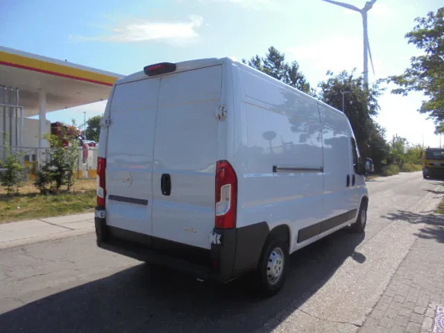 Opel Movano L3H2 2.2L BLUE HDI 140 - Furgão: foto 4 Opel Movano L3H2 2.2L BLUE HDI 140 - Furgão: foto 4