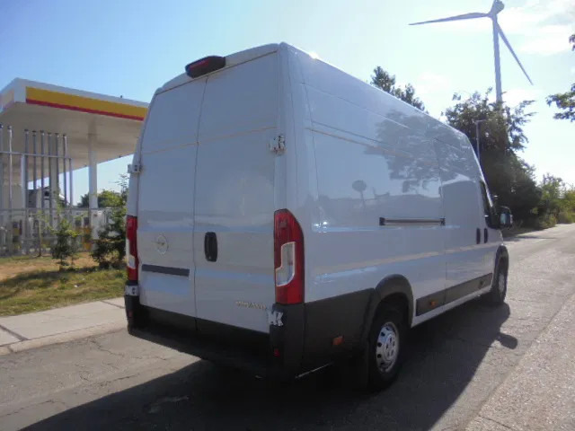Opel Movano L3H2 2.2L BLUE HDI 165 - Furgão: foto 4 Opel Movano L3H2 2.2L BLUE HDI 165 - Furgão: foto 4