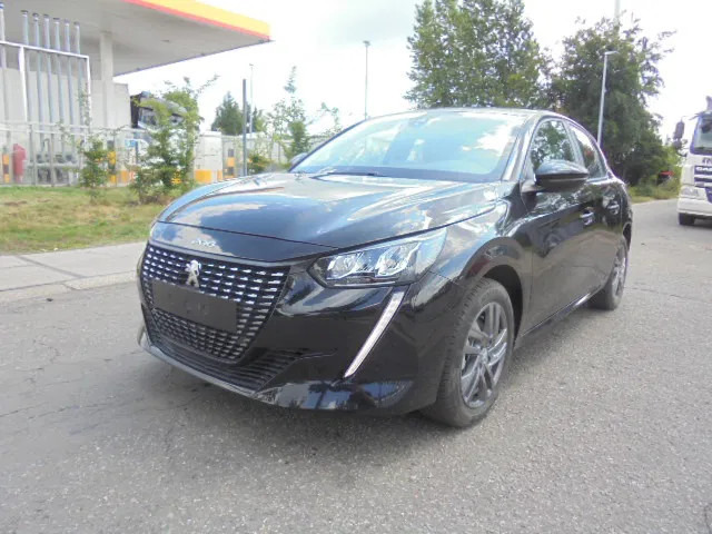 Peugeot 208 208 NEW TAX FREE - Hatchback: foto 1 Peugeot 208 208 NEW TAX FREE - Hatchback: foto 1
