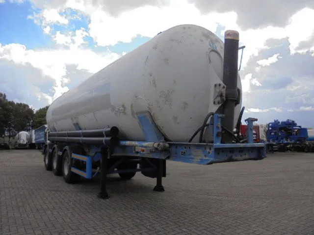 SPITZER BP SK 50 - Semirreboque tanque: foto 3 SPITZER BP SK 50 - Semirreboque tanque: foto 3