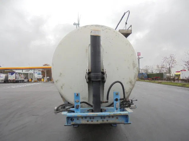 SPITZER SK 50 CAL - Semirreboque tanque: foto 2 SPITZER SK 50 CAL - Semirreboque tanque: foto 2