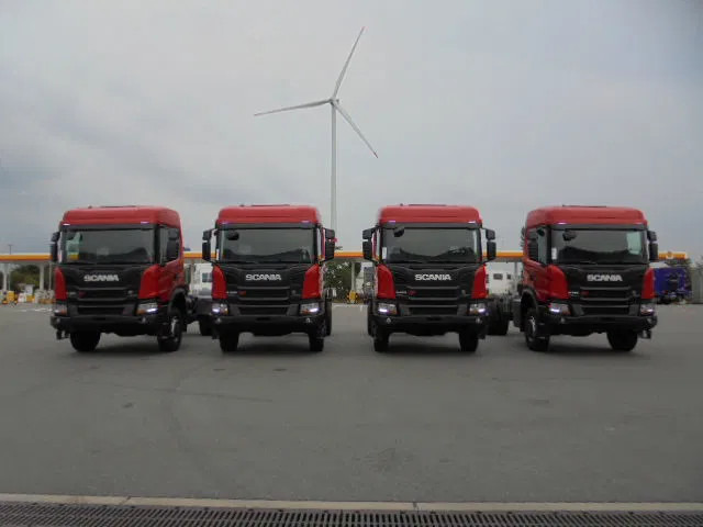 Scania P450 XT 4X4 NIEUW - DEMO - Camião chassi: foto 2 Scania P450 XT 4X4 NIEUW - DEMO - Camião chassi: foto 2