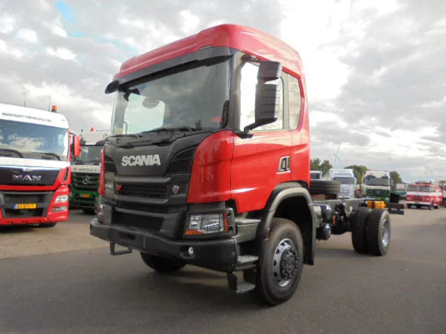 Scania P450 XT 4X4 NIEUW - DEMO - Camião chassi: foto 1 Scania P450 XT 4X4 NIEUW - DEMO - Camião chassi: foto 1