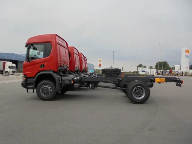Scania P450 XT 4X4 NIEUW - DEMO - Camião chassi: foto 4 Scania P450 XT 4X4 NIEUW - DEMO - Camião chassi: foto 4