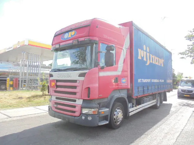 Scania R420 6X2 RETARDER - Camião furgão: foto 1 Scania R420 6X2 RETARDER - Camião furgão: foto 1