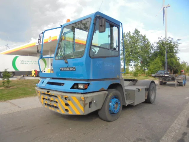 Terberg YT 182 + REGISTRATION - Tractor de terminal: foto 1 Terberg YT 182 + REGISTRATION - Tractor de terminal: foto 1