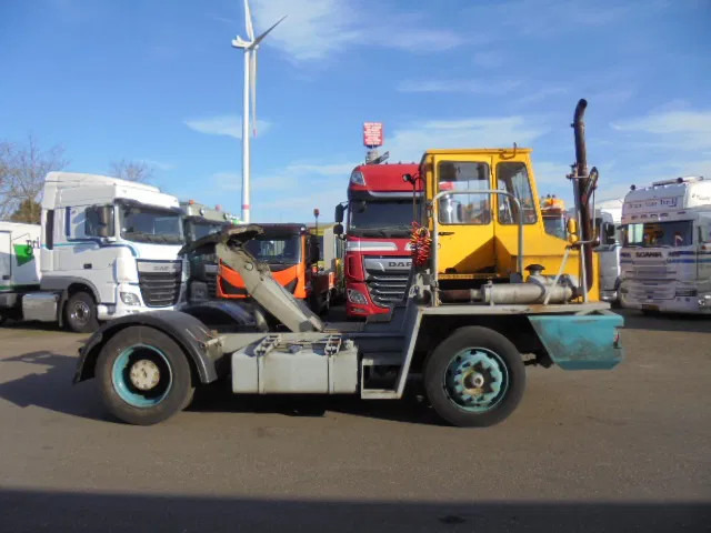 Terberg YT NL TRUCK - Tractor de terminal: foto 4 Terberg YT NL TRUCK - Tractor de terminal: foto 4