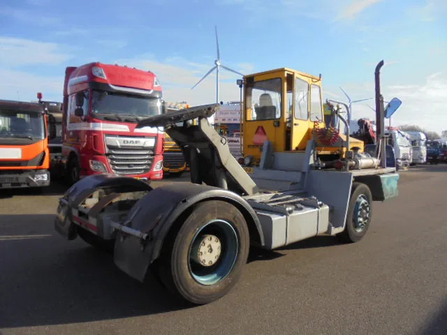Terberg YT NL TRUCK - Tractor de terminal: foto 5 Terberg YT NL TRUCK - Tractor de terminal: foto 5