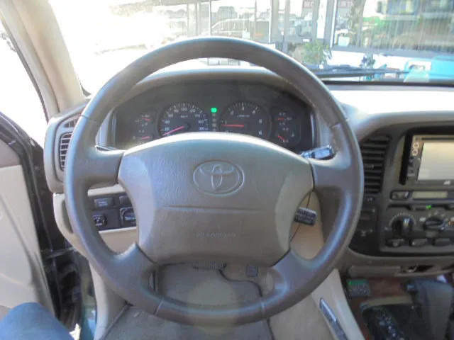SUV Toyota Land Cruiser: foto 13
