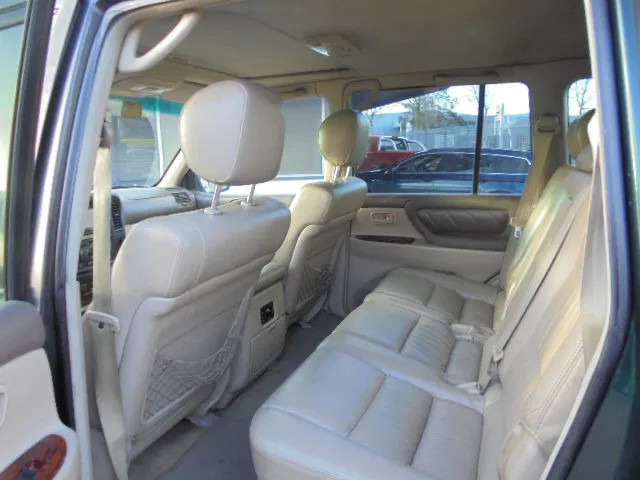 SUV Toyota Land Cruiser: foto 9