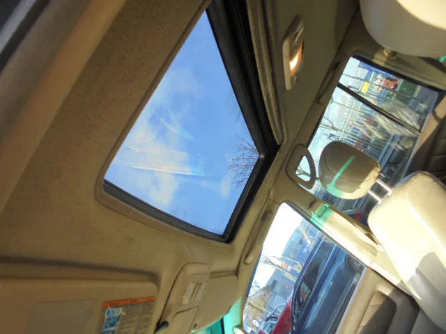 SUV Toyota Land Cruiser: foto 12