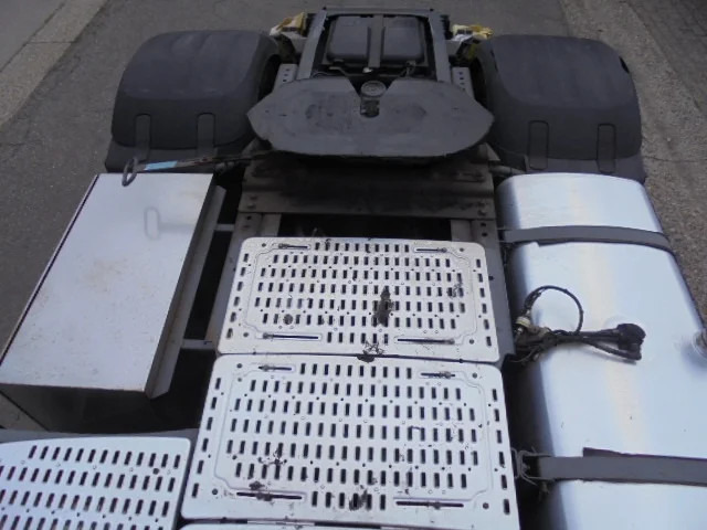 Tractor DAF CF 440: foto 9