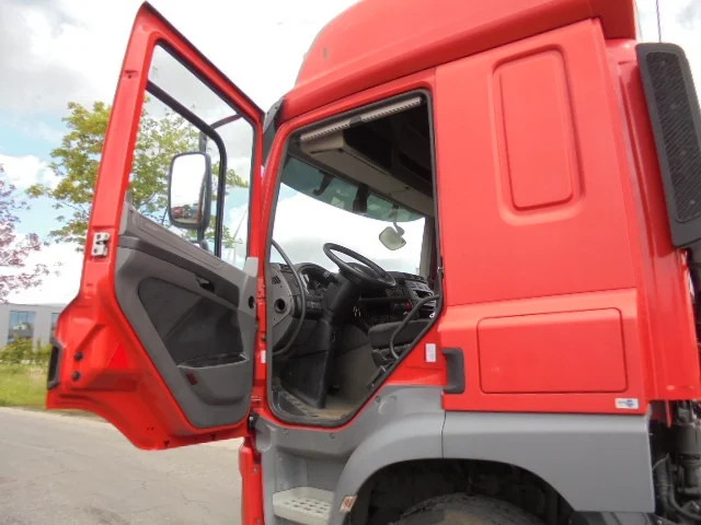 Tractor DAF CF 440: foto 10