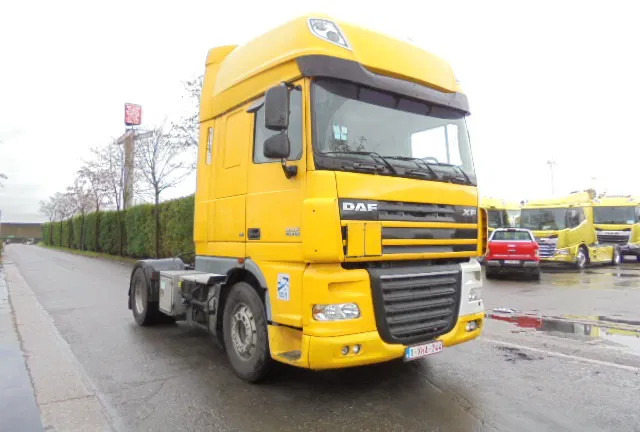 DAF XF 105.410 EURO 5 - Tractor: foto 1 DAF XF 105.410 EURO 5 - Tractor: foto 1