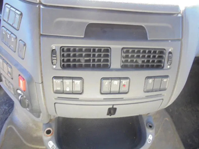 Leasing de DAF XF 440 6X2 NL TRUCK 15X IN STOCK DAF XF 440 6X2 NL TRUCK 15X IN STOCK: foto 14