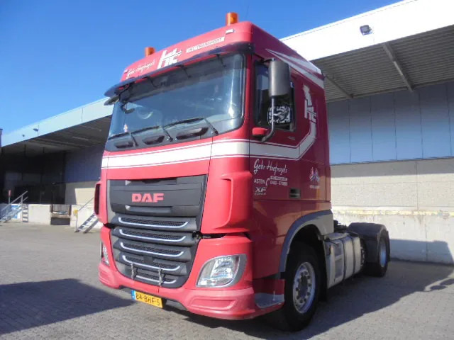 DAF XF 440 6X2 NL TRUCK - Tractor: foto 1 DAF XF 440 6X2 NL TRUCK - Tractor: foto 1