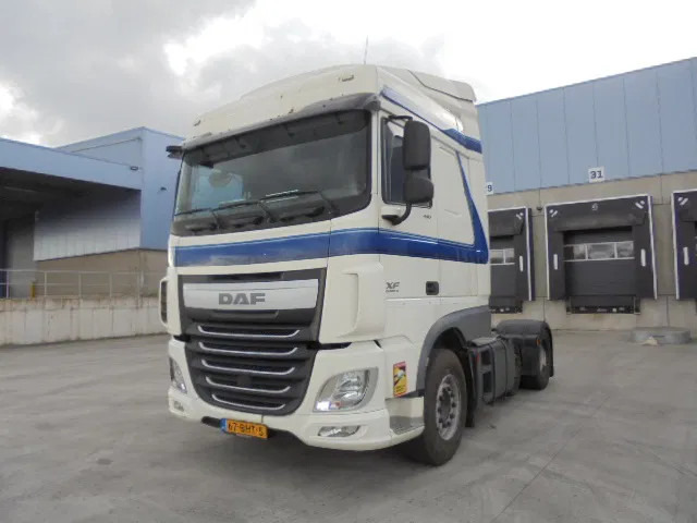DAF XF 440 6X2 NL TRUCK - Tractor: foto 1 DAF XF 440 6X2 NL TRUCK - Tractor: foto 1