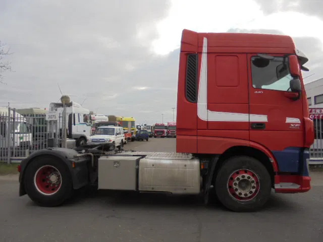 DAF XF 440 ADR+ COMPRESSOR NL TRUCK - Tractor: foto 4 DAF XF 440 ADR+ COMPRESSOR NL TRUCK - Tractor: foto 4