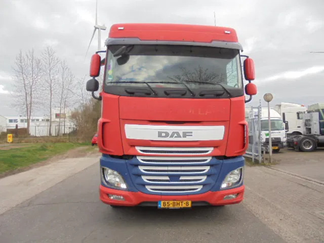 DAF XF 440 ADR + COMPRESSOR NL TRUCK - Tractor: foto 2 DAF XF 440 ADR + COMPRESSOR NL TRUCK - Tractor: foto 2