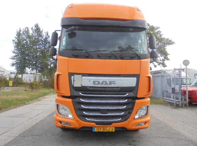 DAF XF 440 SSC NL TRUCK - Tractor: foto 2 DAF XF 440 SSC NL TRUCK - Tractor: foto 2