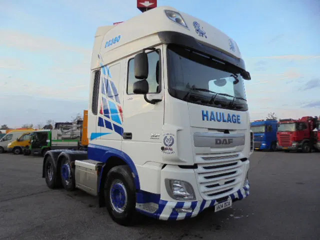 DAF XF 460 6X2 RHD - Tractor: foto 3 DAF XF 460 6X2 RHD - Tractor: foto 3