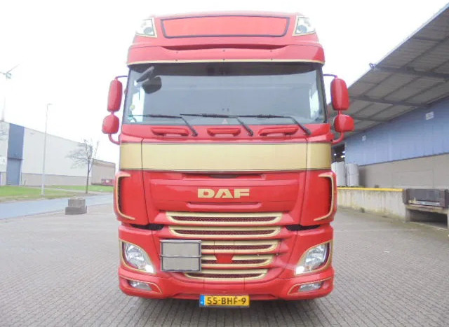 DAF XF 460 ADR NL TRUCK TUV 03-26 - Tractor: foto 2 DAF XF 460 ADR NL TRUCK TUV 03-26 - Tractor: foto 2