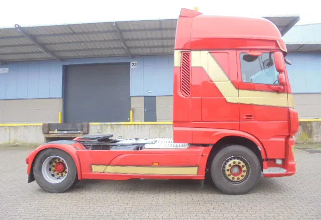 DAF XF 460 ADR NL TRUCK TUV 03-26 - Tractor: foto 4 DAF XF 460 ADR NL TRUCK TUV 03-26 - Tractor: foto 4