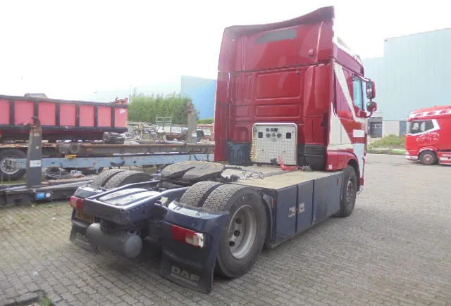 DAF XF 510 ENGINE NOT OK NL TRUCK - Tractor: foto 4 DAF XF 510 ENGINE NOT OK NL TRUCK - Tractor: foto 4