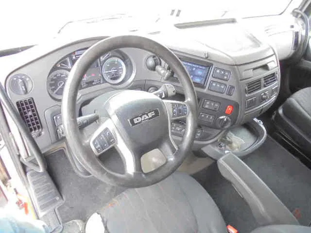 Leasing de DAF XF 530 SSC INTARDER DAF XF 530 SSC INTARDER: foto 11