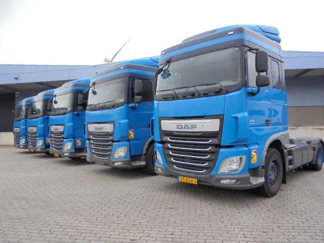 DAF XF XF 106 SPACECAB - Tractor: foto 1 DAF XF XF 106 SPACECAB - Tractor: foto 1