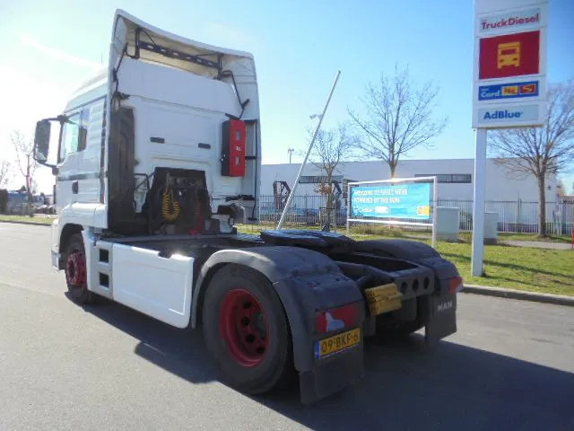 Tractor MAN TGS 18.320: foto 6
