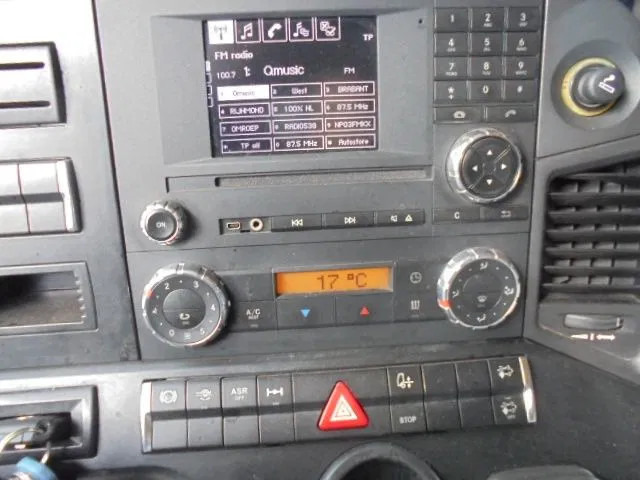 Tractor Mercedes-Benz Actros 1840 EURO 6: foto 12