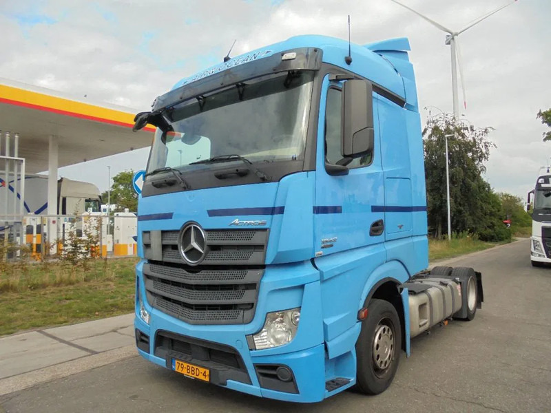 Mercedes-Benz Actros 1842 - Tractor: foto 1 Mercedes-Benz Actros 1842 - Tractor: foto 1